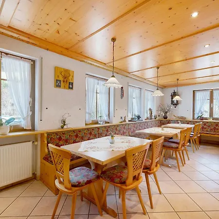 Gasthuis Gaestehaus Herrmann 3*